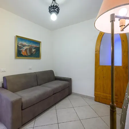 Appartamento Capitolo Primo *