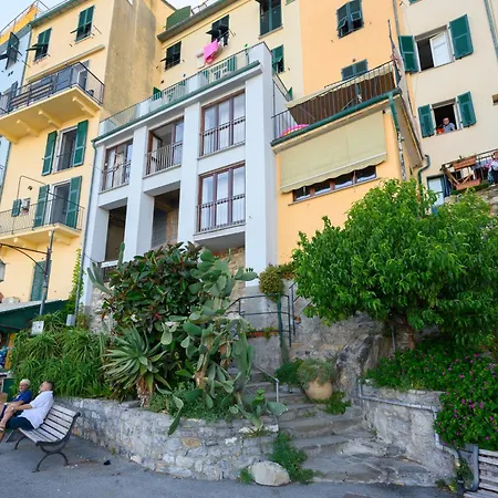 Capitolo Primo 公寓 韦内雷港